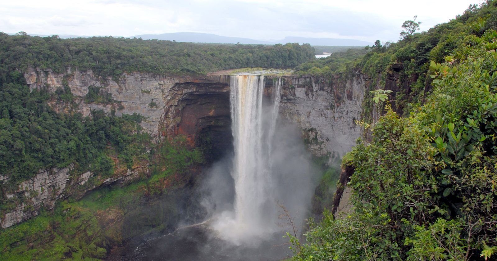How to Plan a Custom Expedition to a Remote Destination