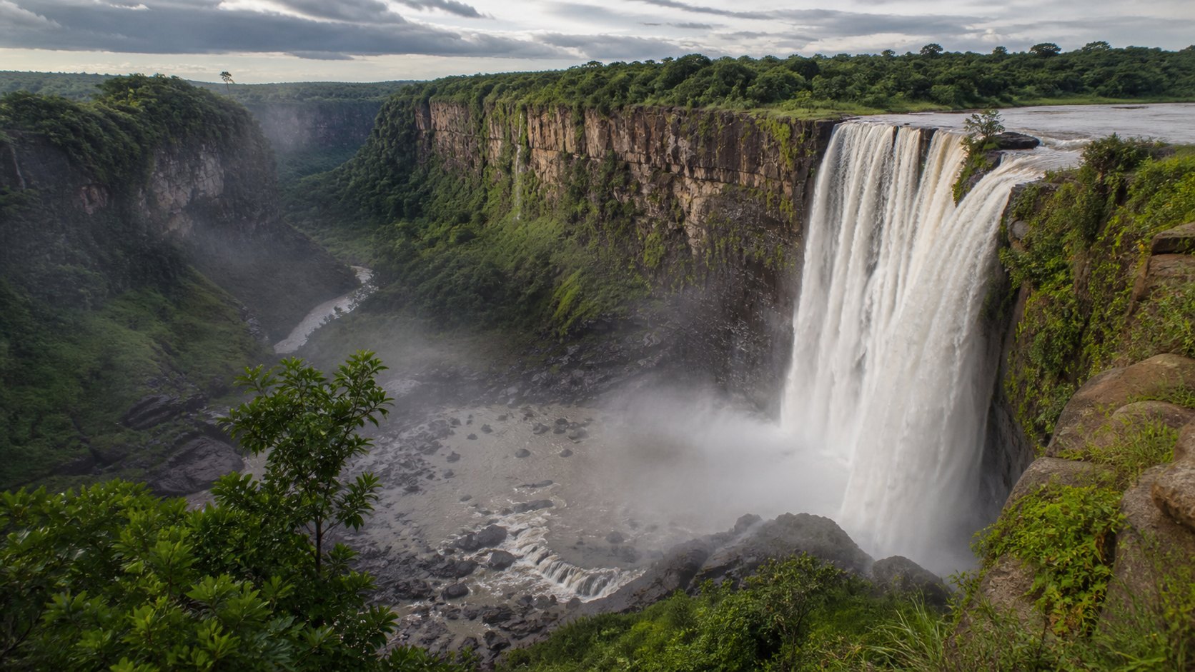 Angola Kalandula Falls Wide View