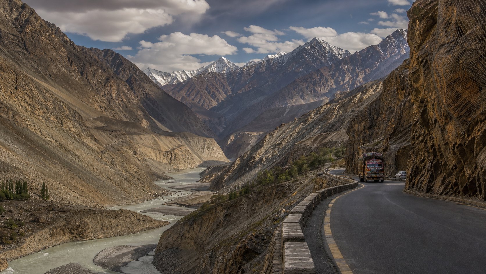 Pakistan Karakoram Highway Mountain Pass