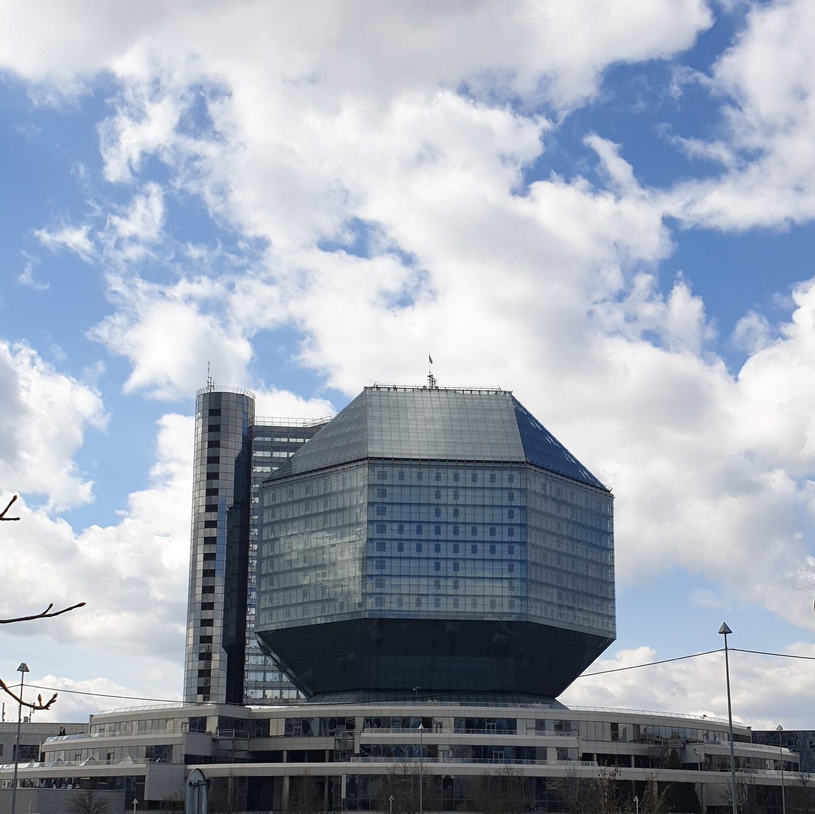 The rhombicuboctahedron of the National Library of Belarus, Minsk