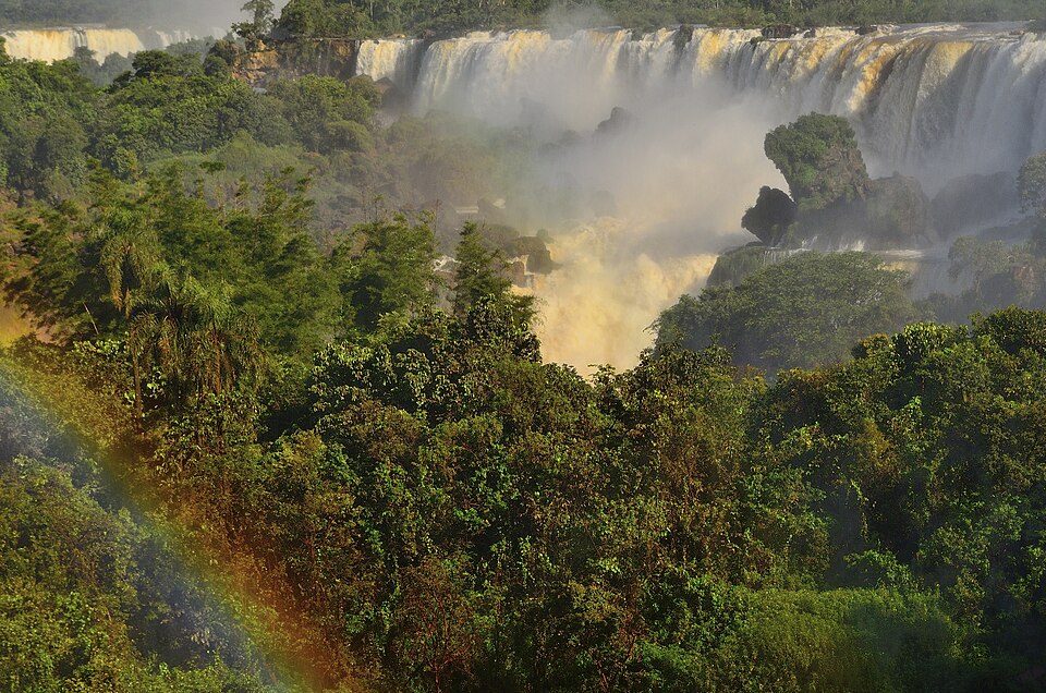 A rainbow over the cascades of Iguazú Falls