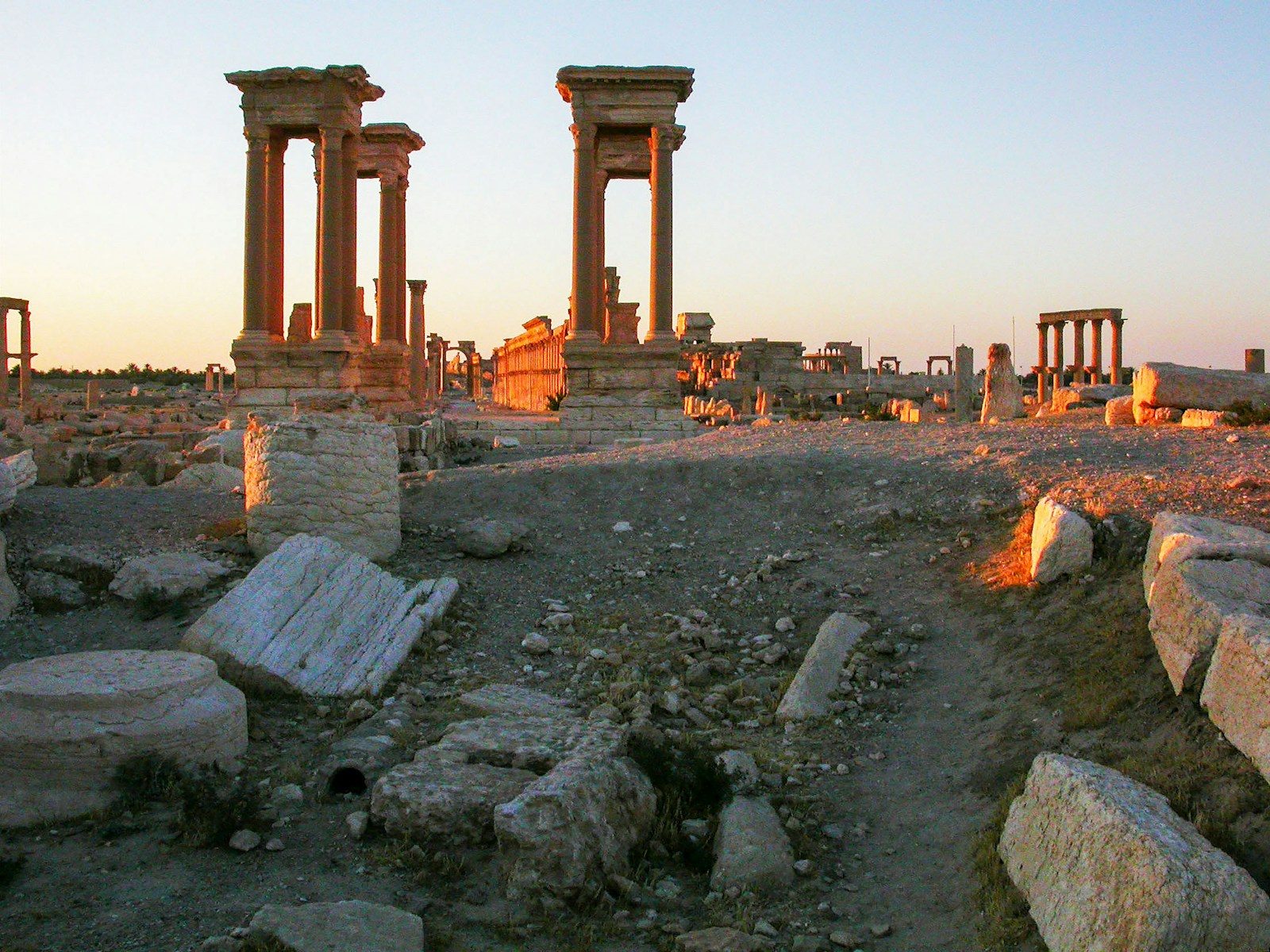 The ruins of Palmyra in the Syrian desert at sunset