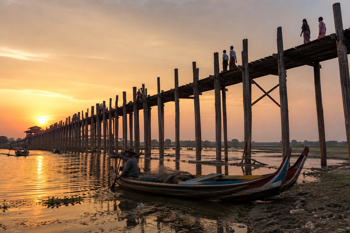 Inwa and U Bein Bridge Sunset