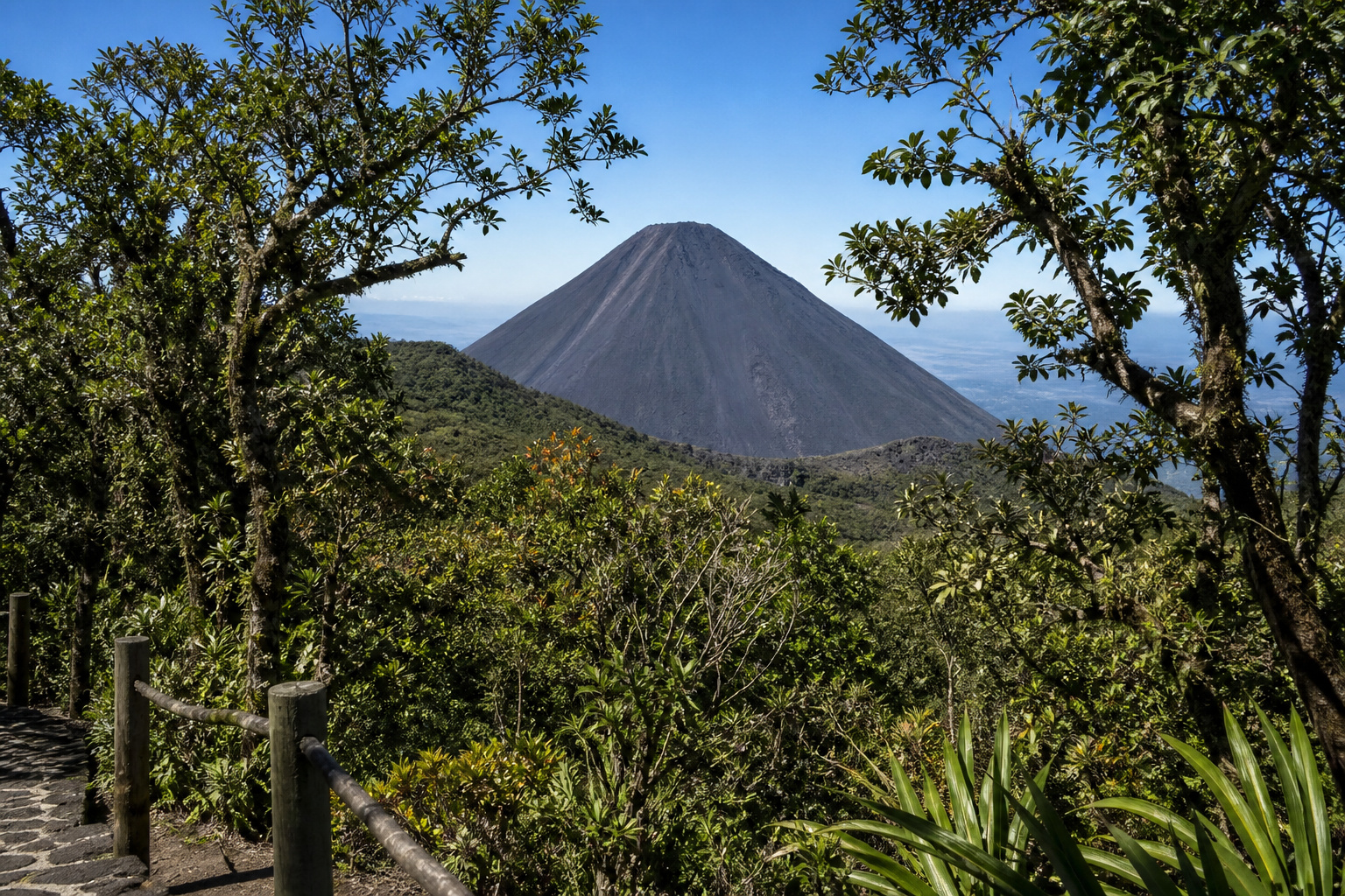 El Salvador Cerro Verde Izalco Volcano