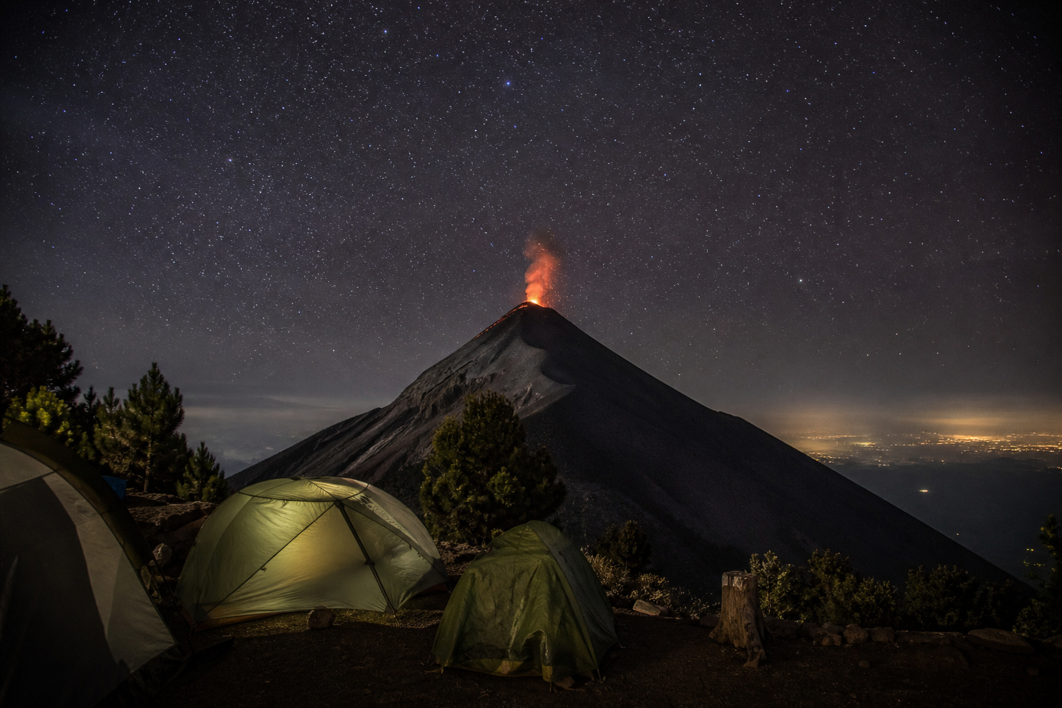 Guatemala Acatenango Camp Fuego Volcano