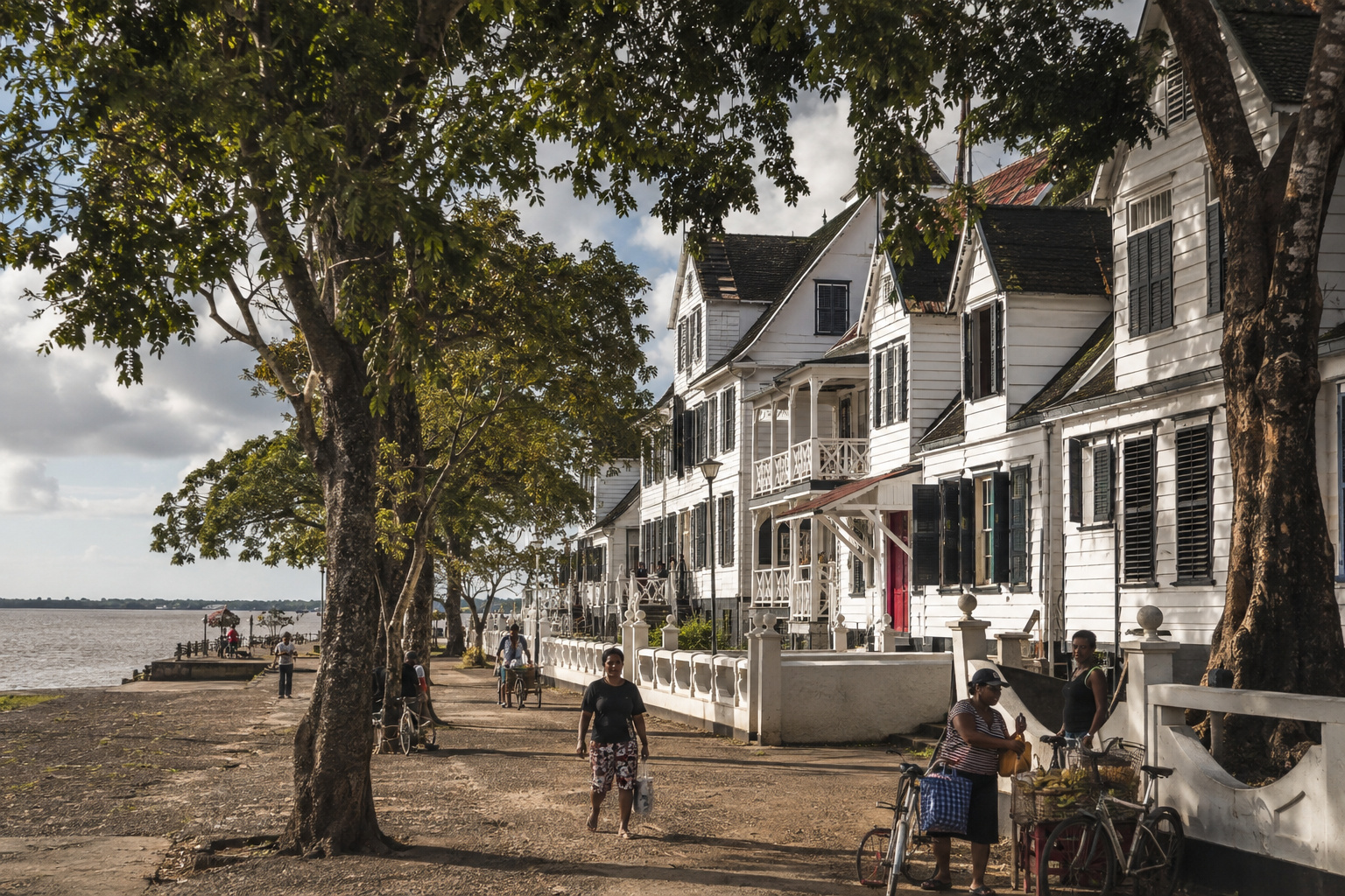 Georgetown · Courantyne ferry · Paramaribo
