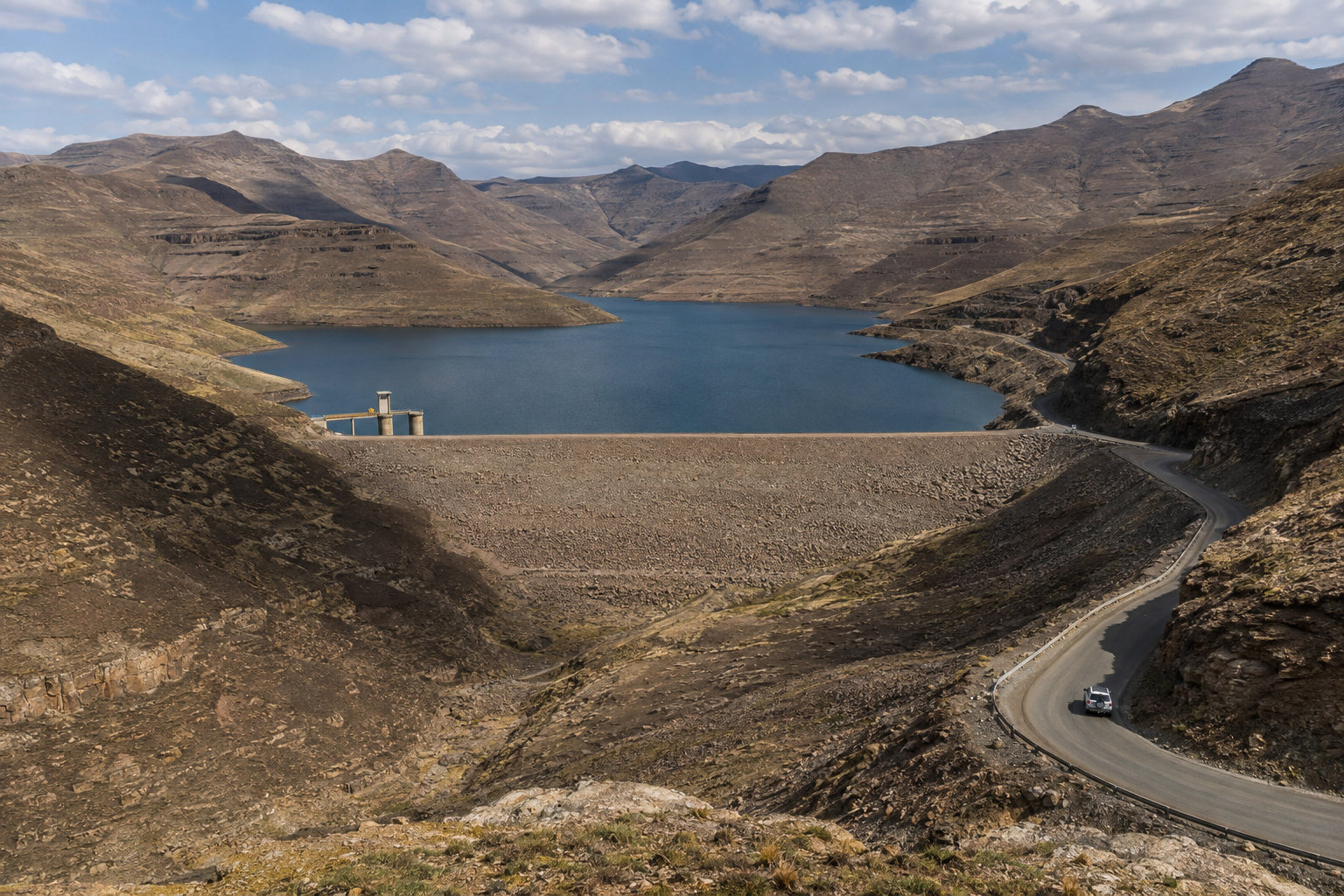 Katse to Thaba-Tseka, the Blue Mountain Pass and Mohale