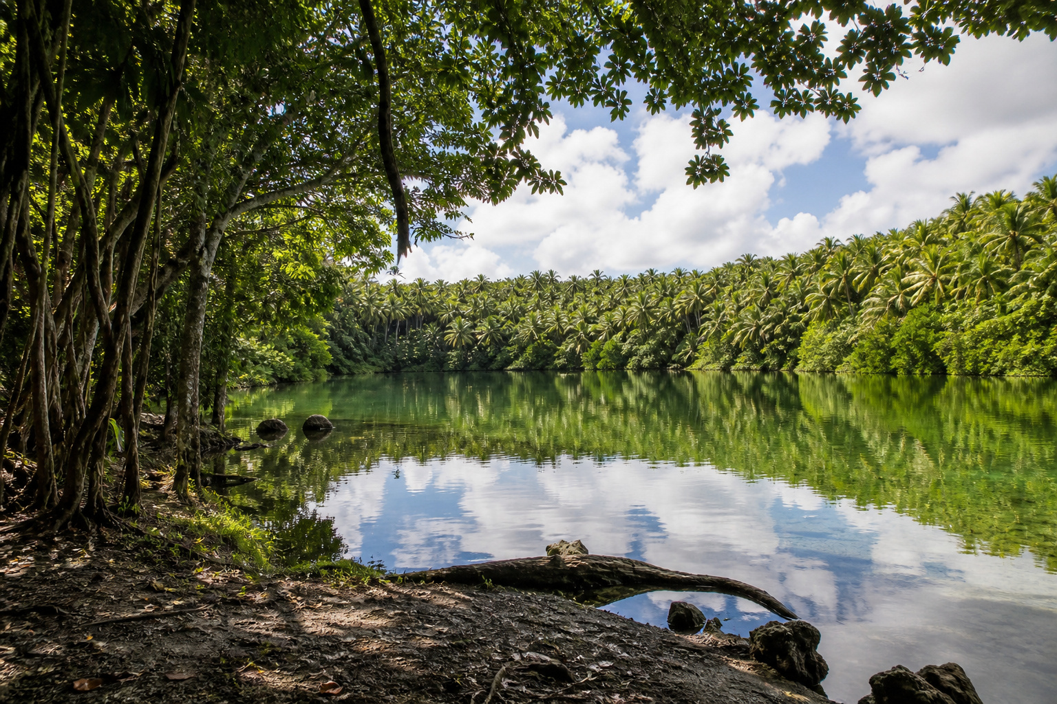 Nauru Buada Lagoon