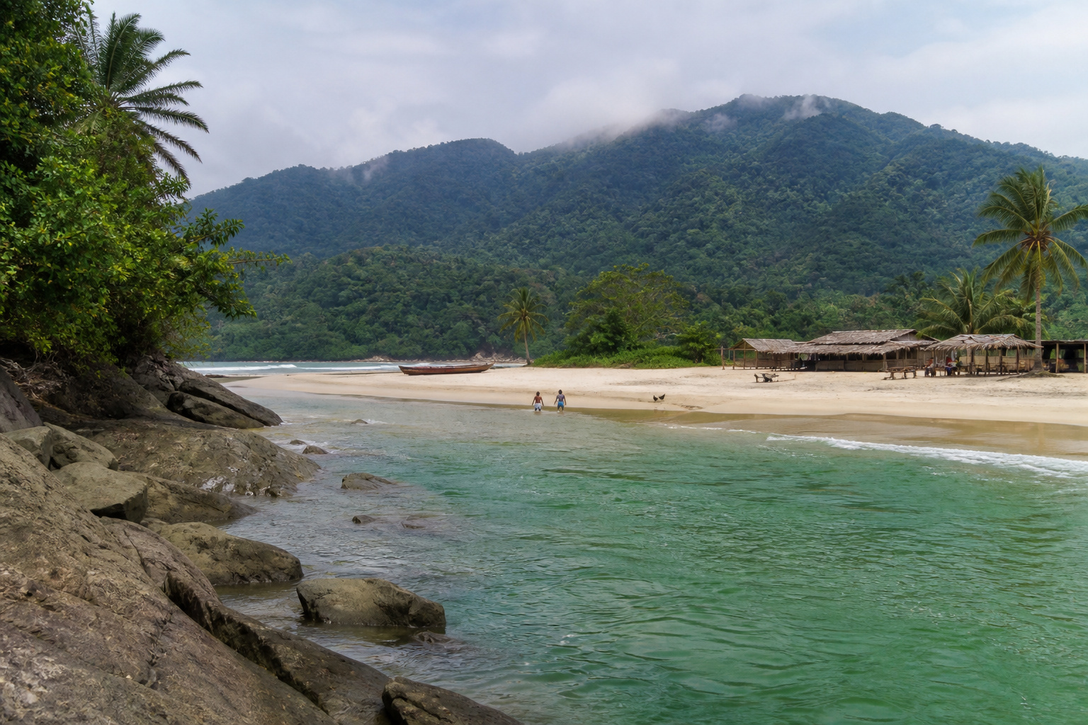 Freetown & the beaches · River No. 2 and Tokeh