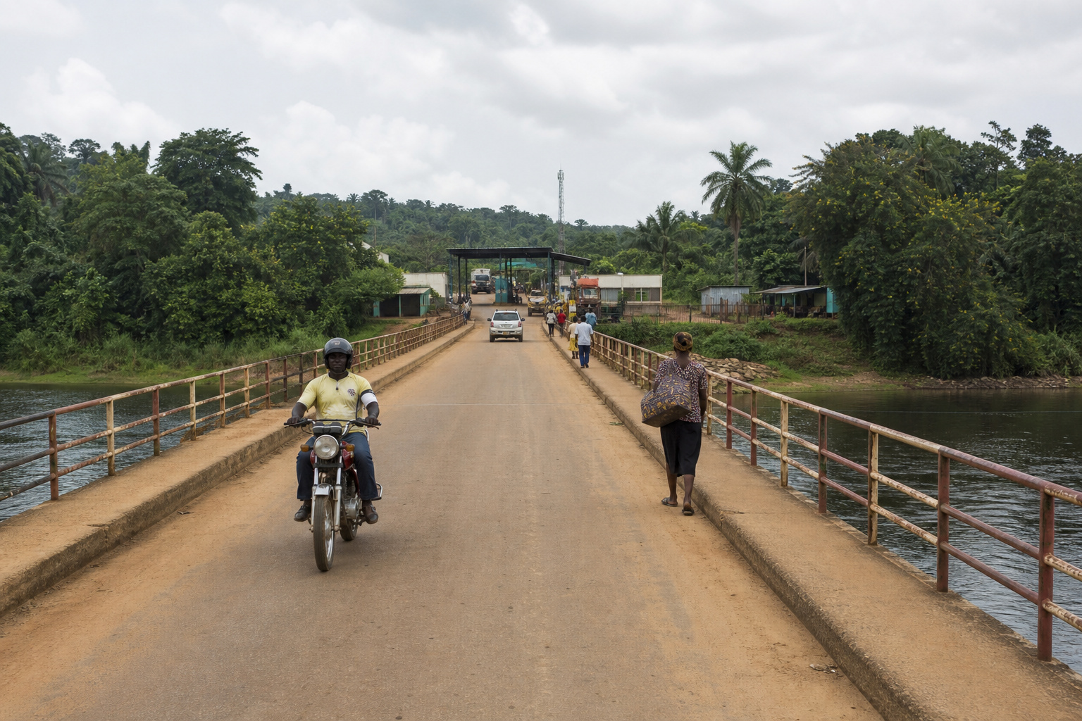 Into Liberia by road