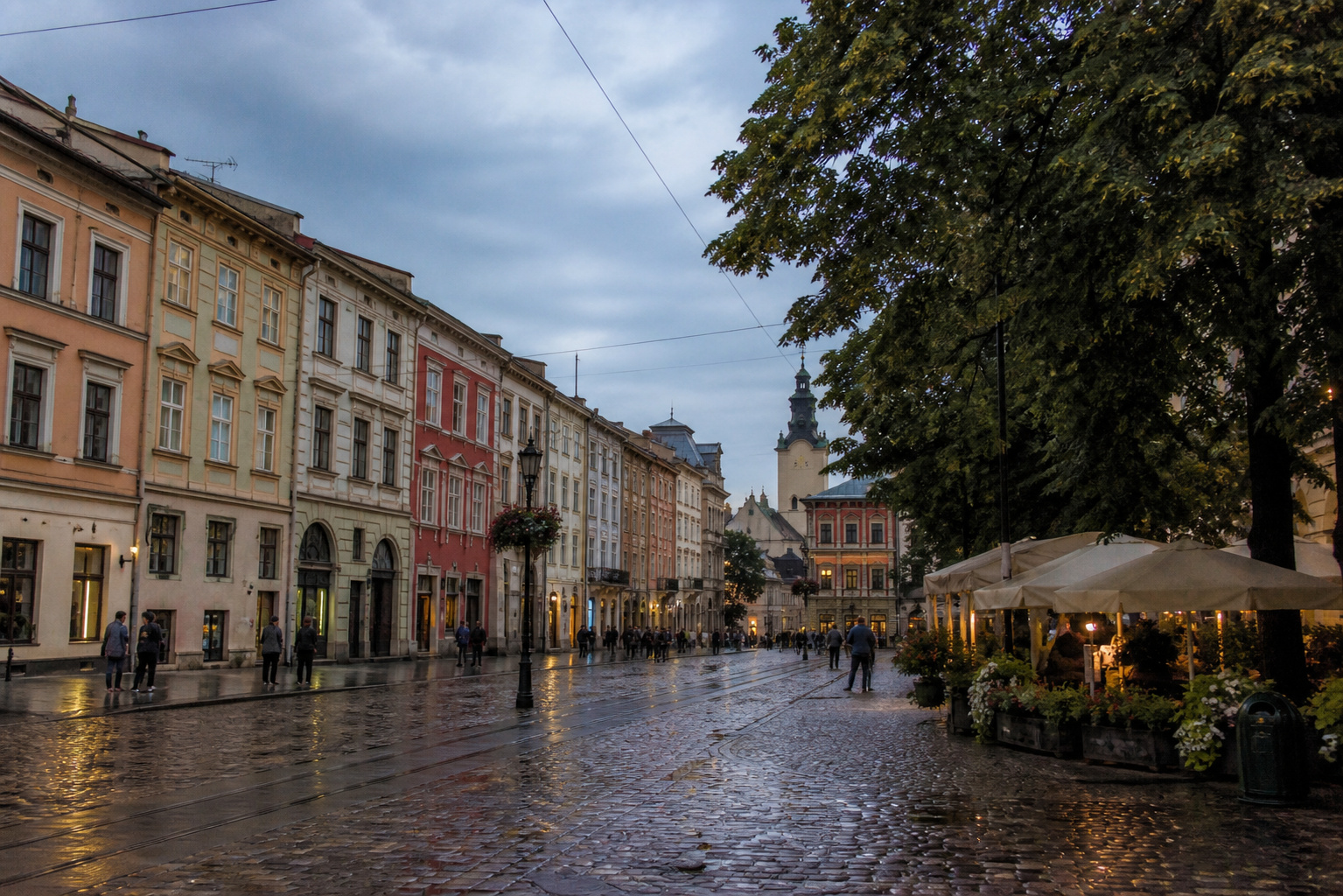Kraków → Przemyśl → Lviv · into Ukraine by rail