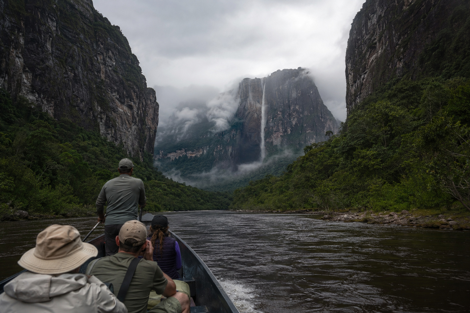Angel Falls · the river ascent of Auyán-tepui