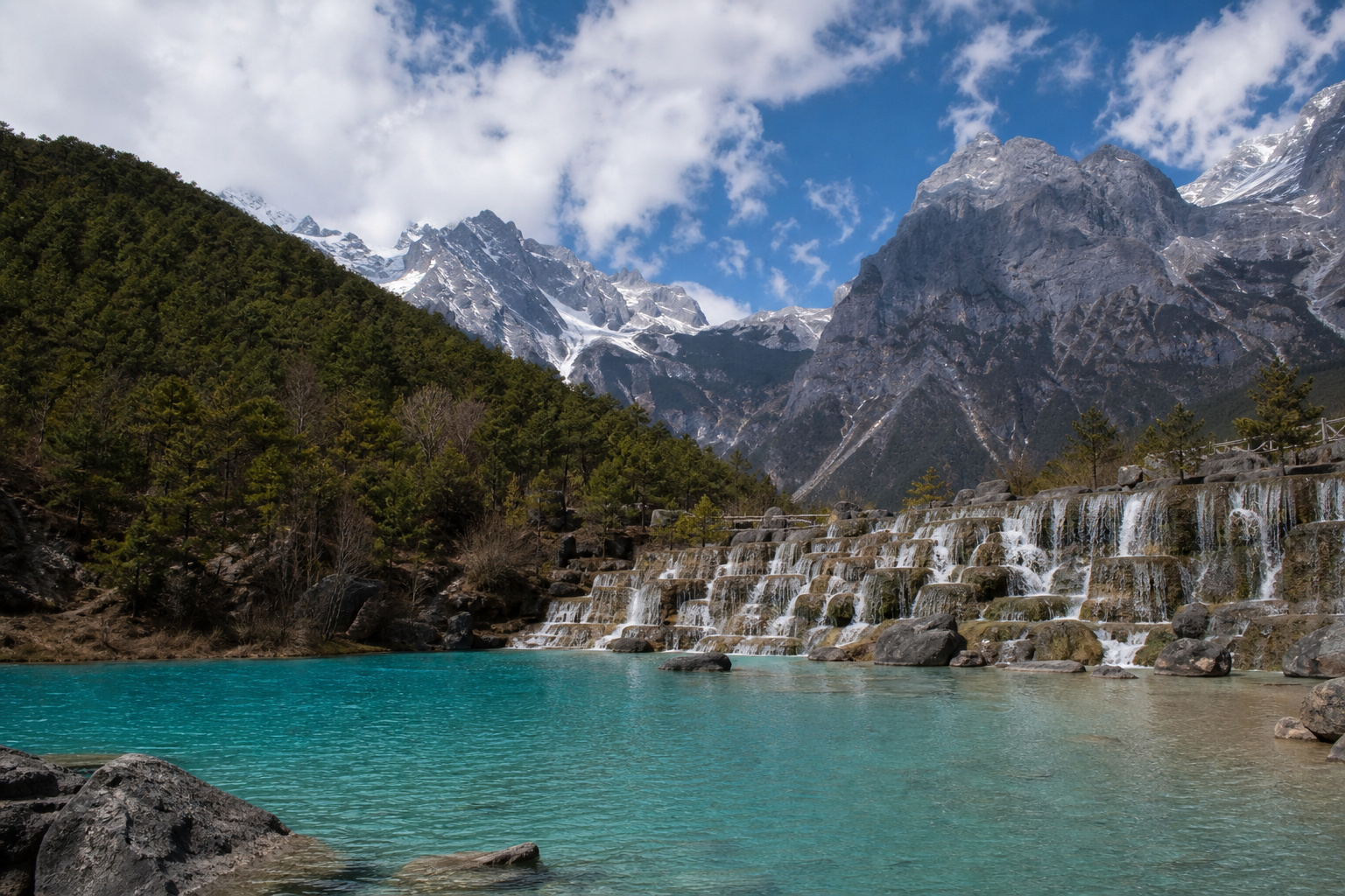 Yunnan Blue Moon Valley